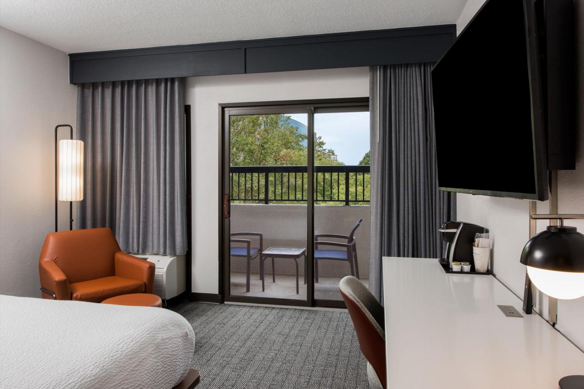 Courtyard By Marriott Charlotte Ballantyne Exterior photo