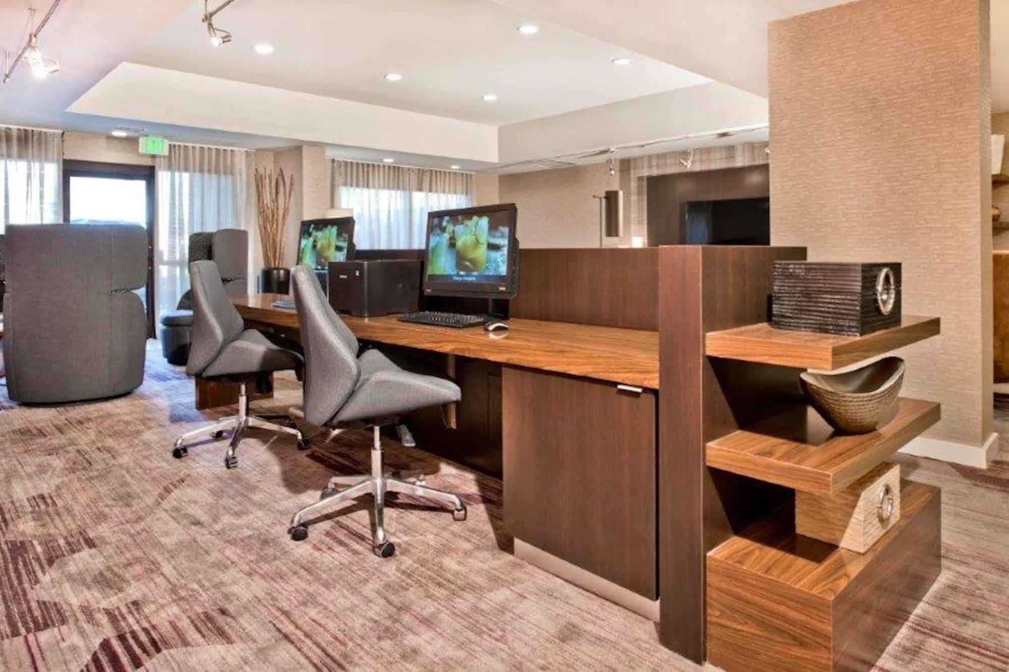 Courtyard By Marriott Charlotte Ballantyne Exterior photo